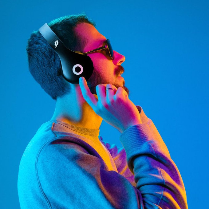 SBS Music Hero - Că?ti fără fir stereo cu microfon, negre