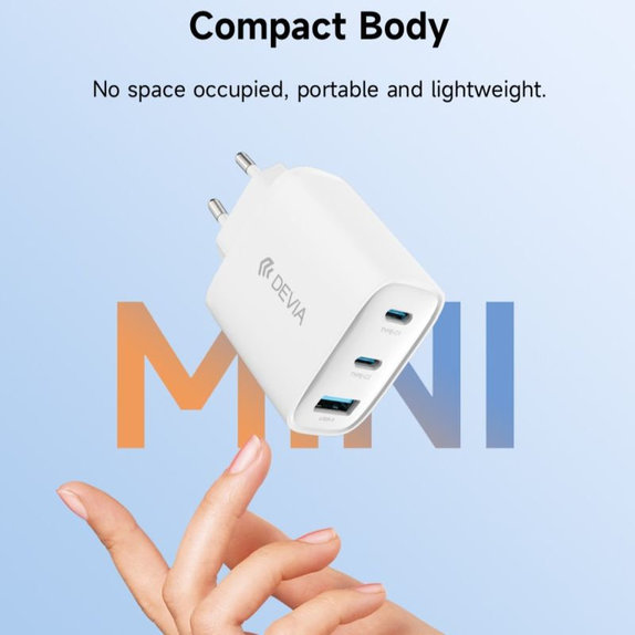 Adaptor de încărcare Extreme Speed, 2x USB-C + USB-A, PD 65W, alb, Devia
