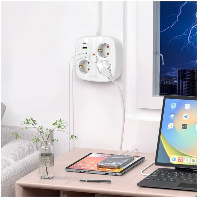 Încărcător de rețea PCS3X4 Power Strip 2 USB & 2 USB-C & 3 Socket 200cm, albă, Tech-Protect
