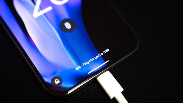 Limit de încărcare: de ce îl folosește iPhone și cum te ajută