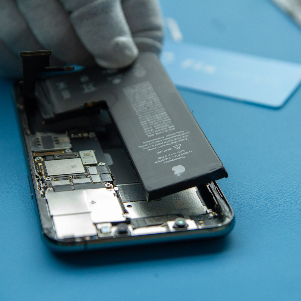 Schimbare baterie iPhone 11 Pro