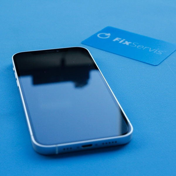 Montare inversă a iPhone-ului