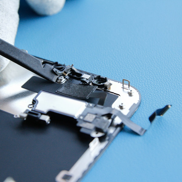 Separați senzorul de lumină ambientală