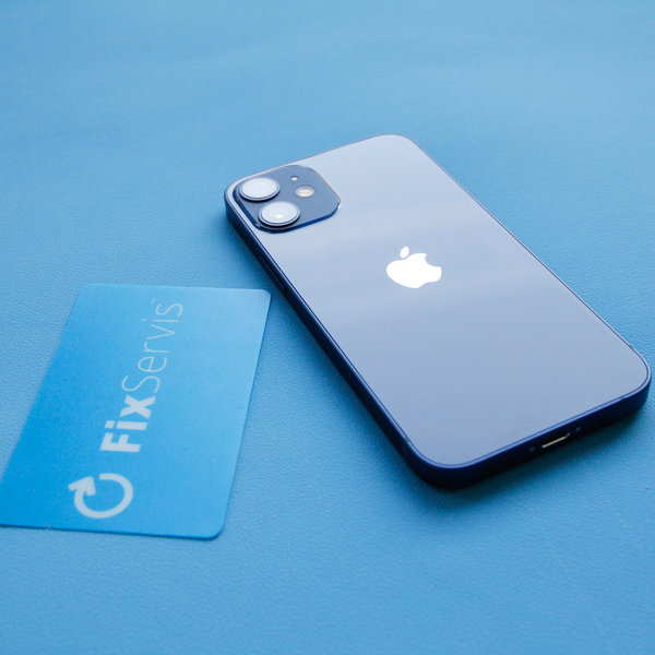 Montare inversă a iPhone-ului