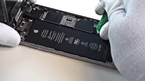 Deconectare conector baterie